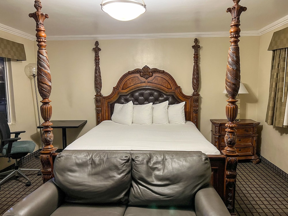 Viking Motel 49/69
