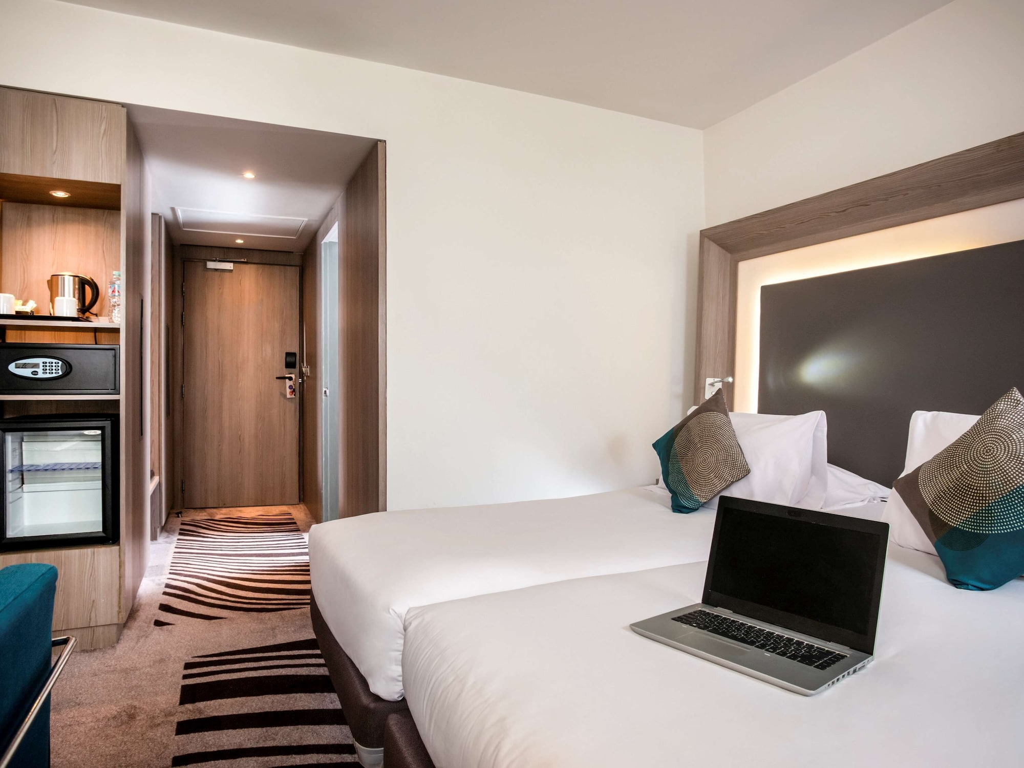 غرفة سوبيريور بسريرين منفصلين، Novotel Cairo Airport 3/10