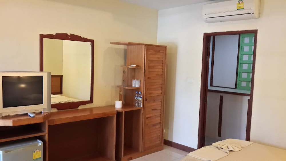 Rattana Guesthouse Bungalow 37/50
