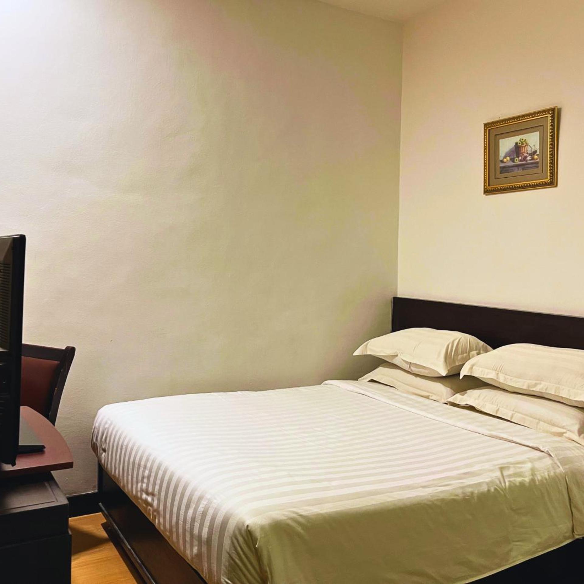 Standard, Double Bed, No Window