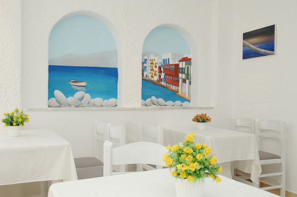 Milena Hotel 32/45