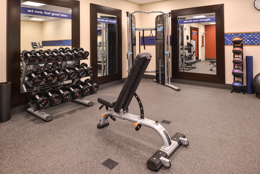 Hampton Inn & Suites St. Paul Oakdale/Woodbury 25/43