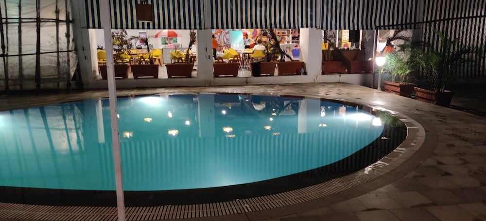 Viola Beacon Resort Lonavala photo4