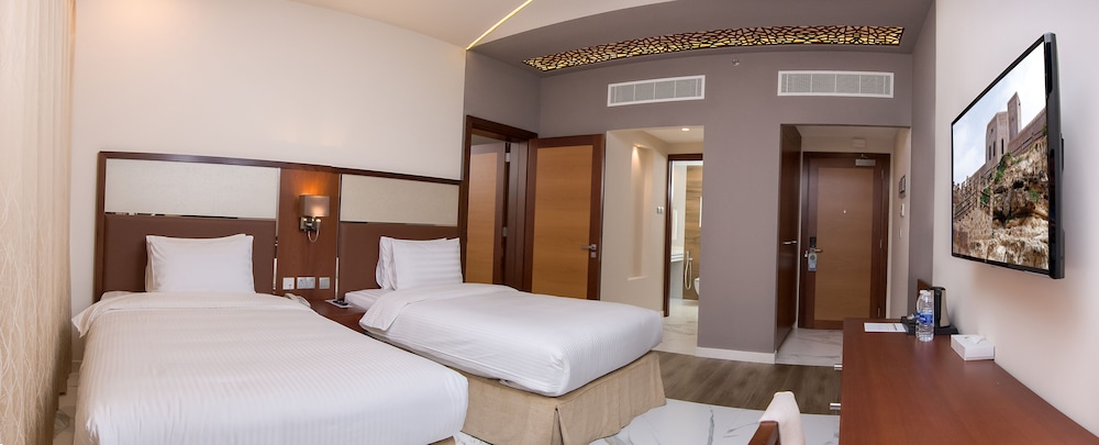 Muscat Gate Hotel 15/45