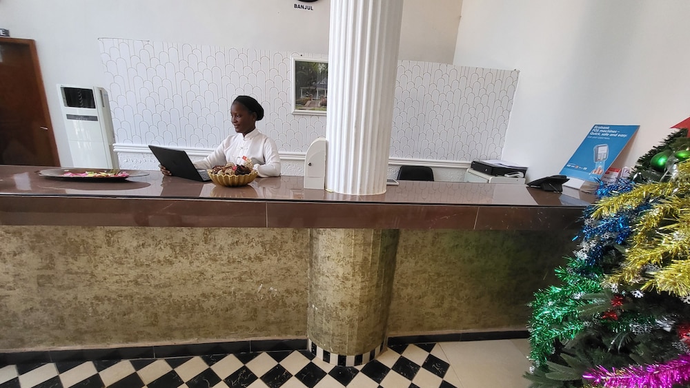 Metzy Residence Hotel 10/70