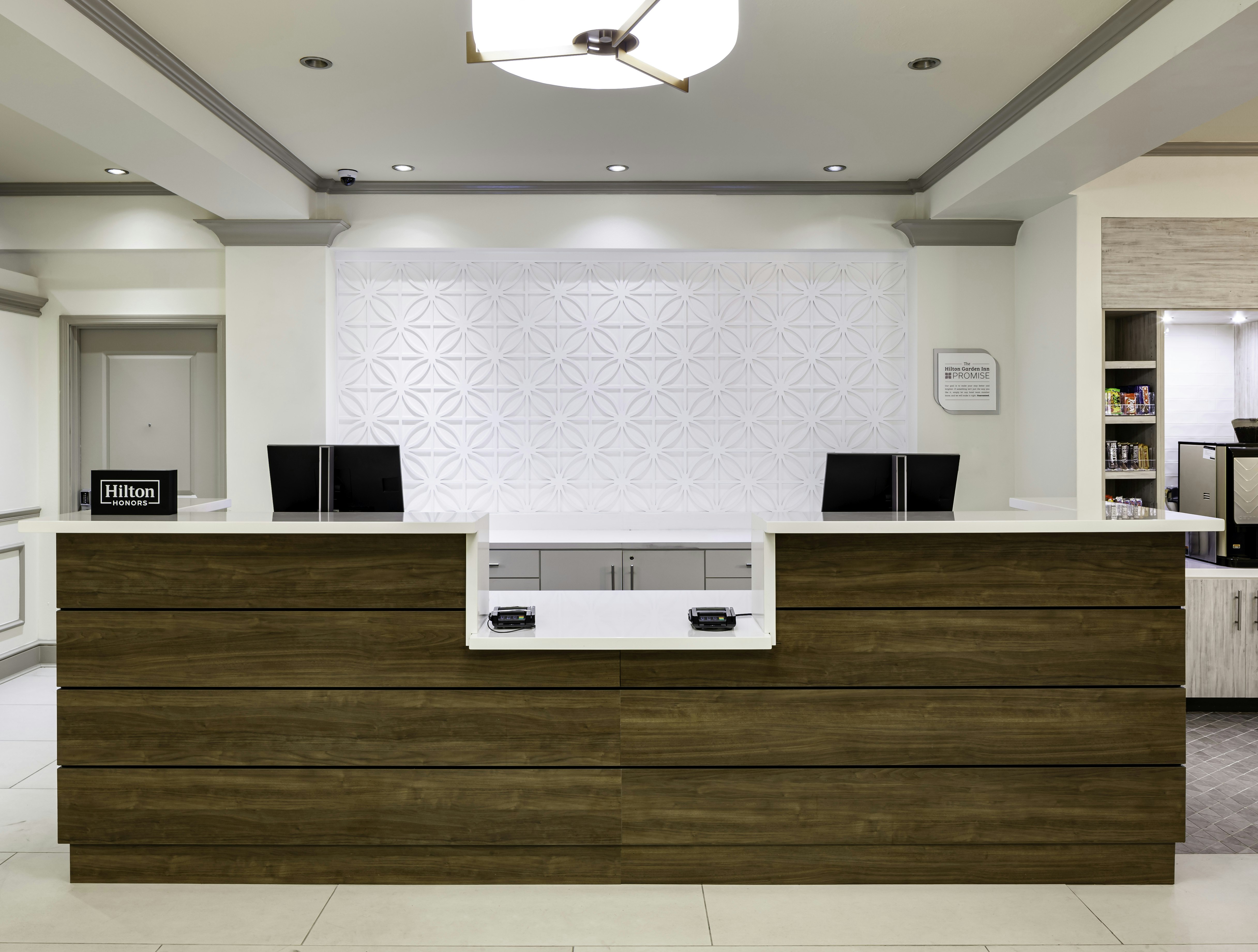 Hilton Garden Inn San Diego/Rancho Bernardo 12/78
