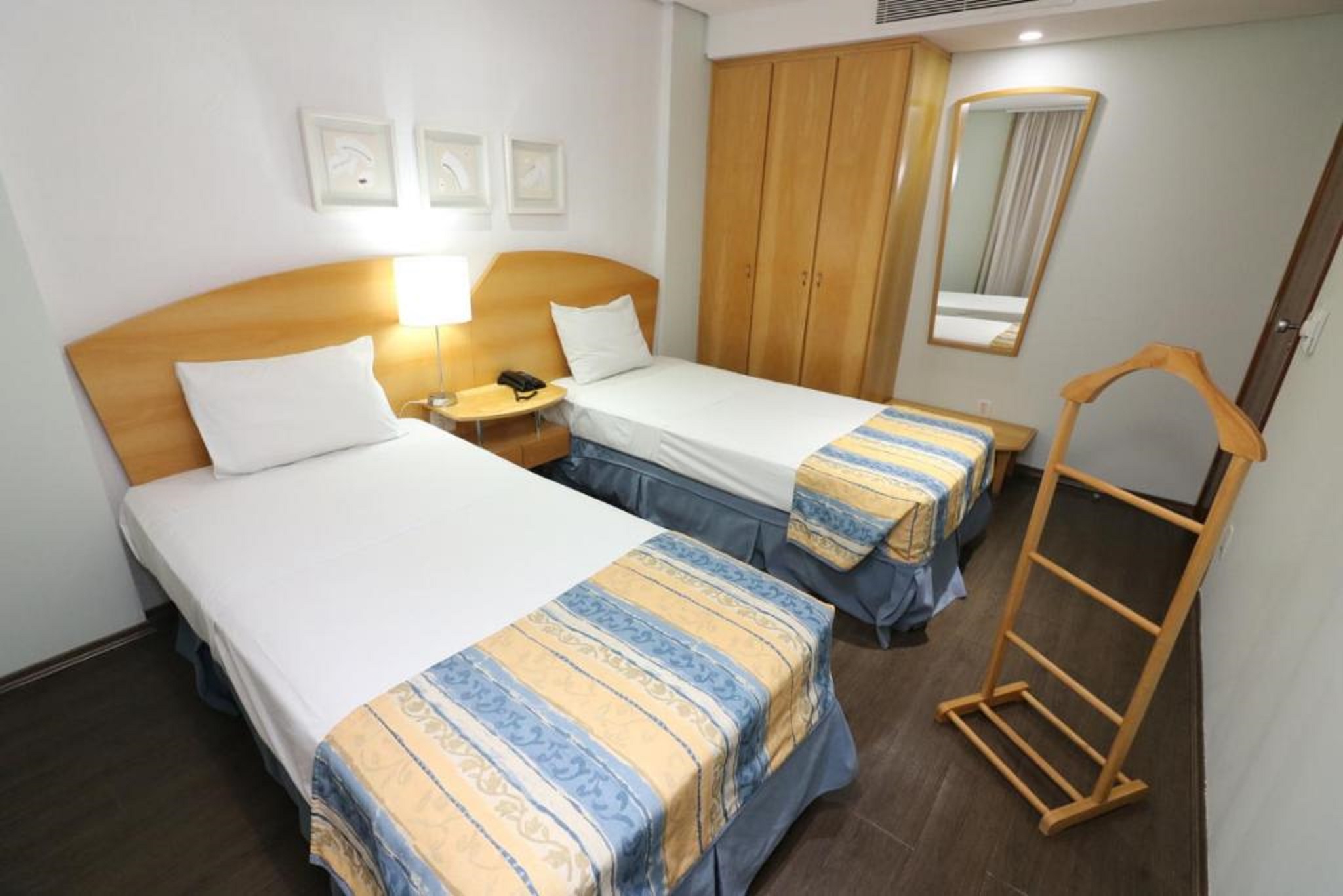 Executive, Triple, Single, 3 Beds