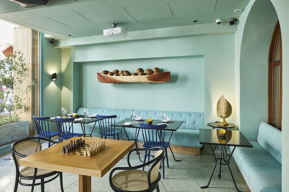 Hotel Casona Del Colegio 53/60
