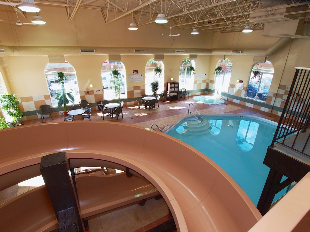 swimming pool spa