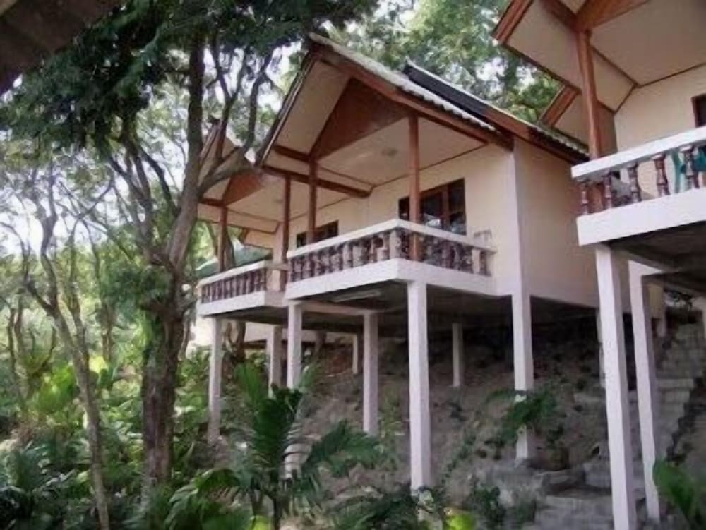 BAAN KARON HILL PHUKET RESORT 3/53