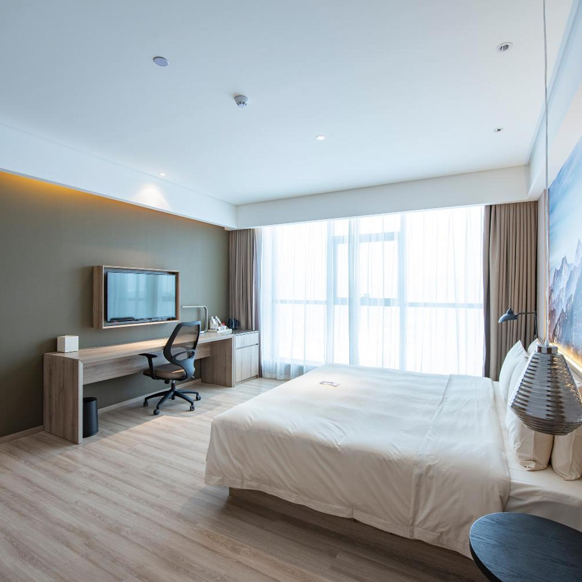 Atour Hotel (Xi an North High-speed Railway Station) 23/43