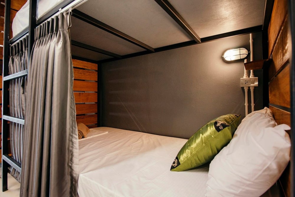 Kohabitat Samui - Adults Only 4/15
