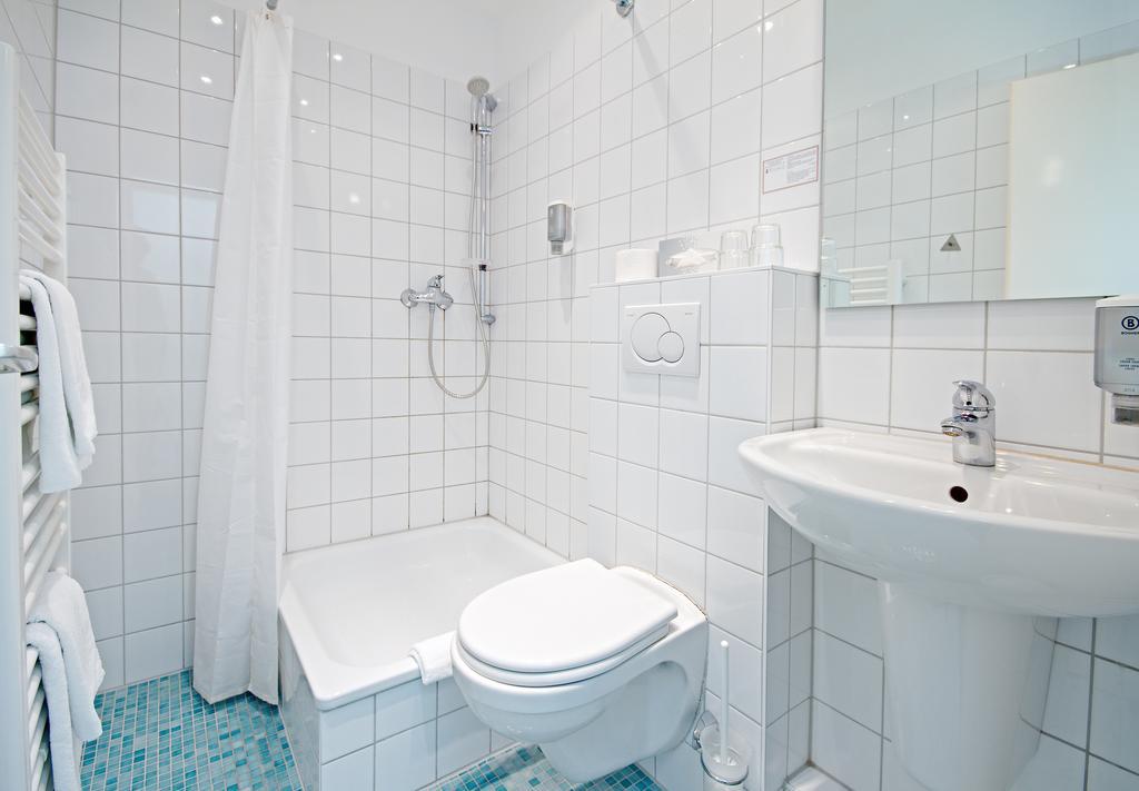Hotel Wiking 24/24