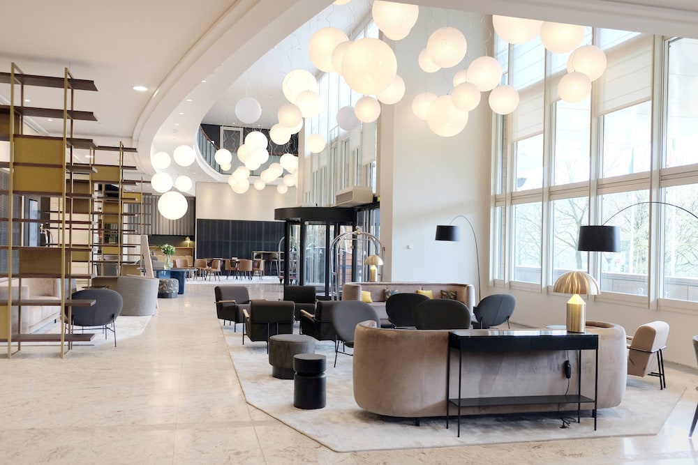 Lyon Marriott Hotel Cite Internationale 55/67