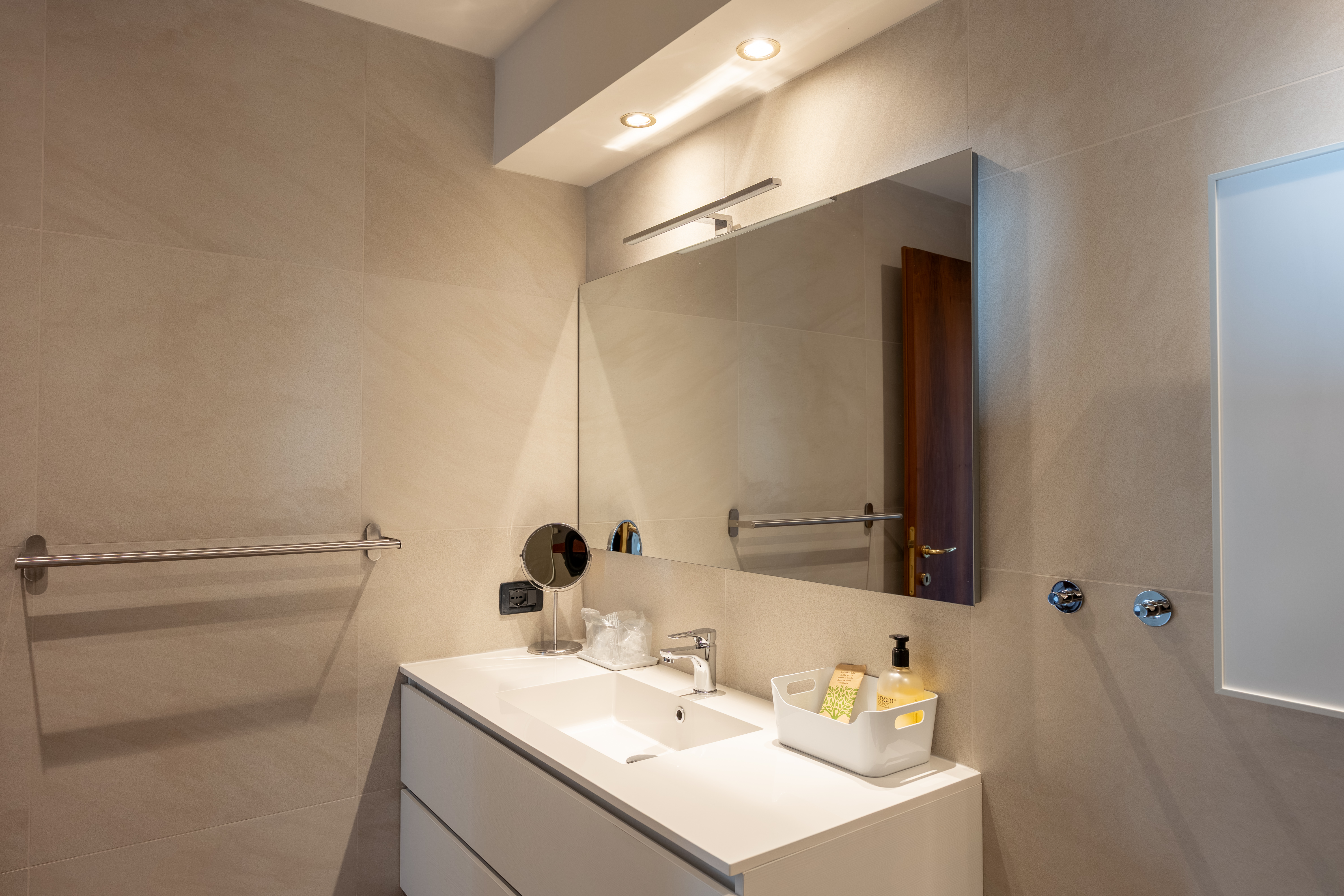 جناح فاخر، Hotel Gardenia 9/10