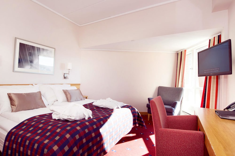 جناح بسرير مزدوج مع أريكة، Home Hotel Bryggeparken 2/10