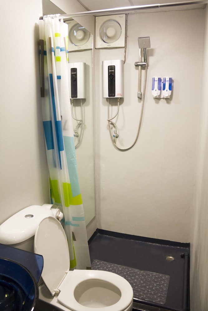 S30 Hotel 26/44