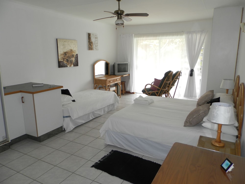 Jo-A-Lize Lodge 17/47