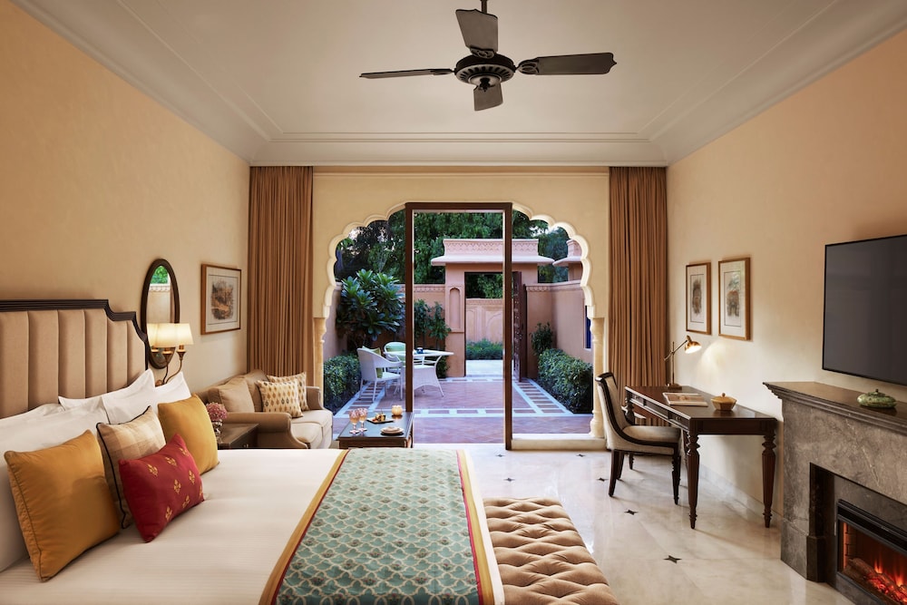 Sawai Man Mahal Jaipur 15/54