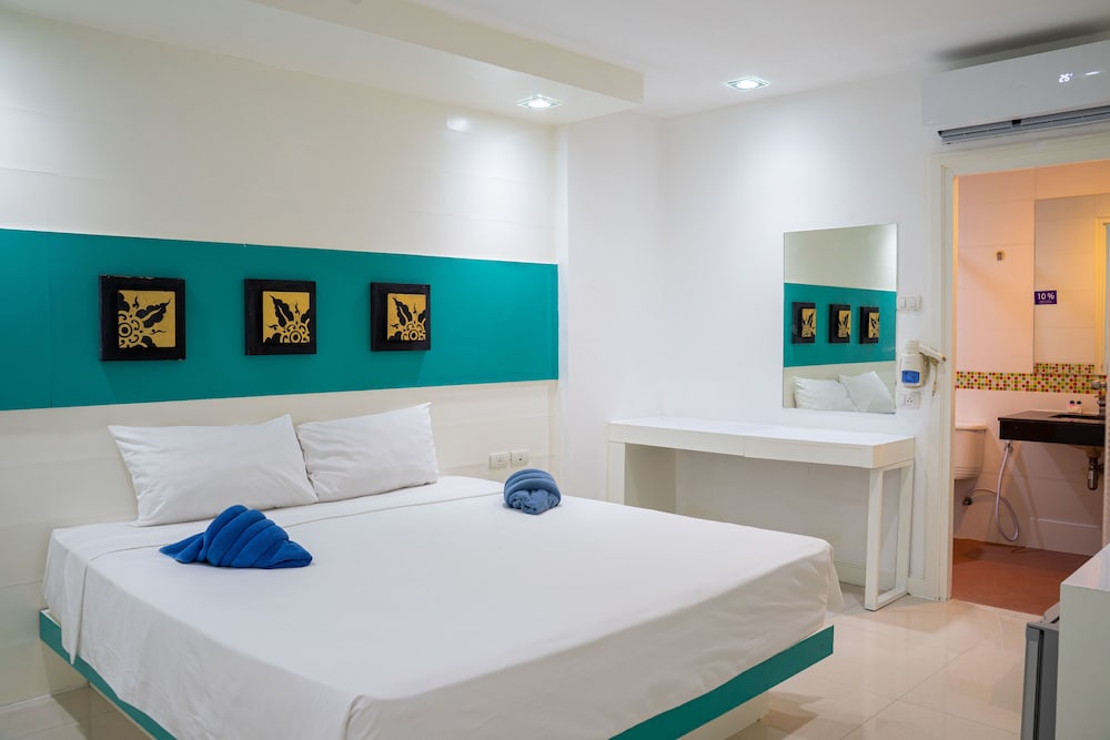 Patong Holiday 28/72