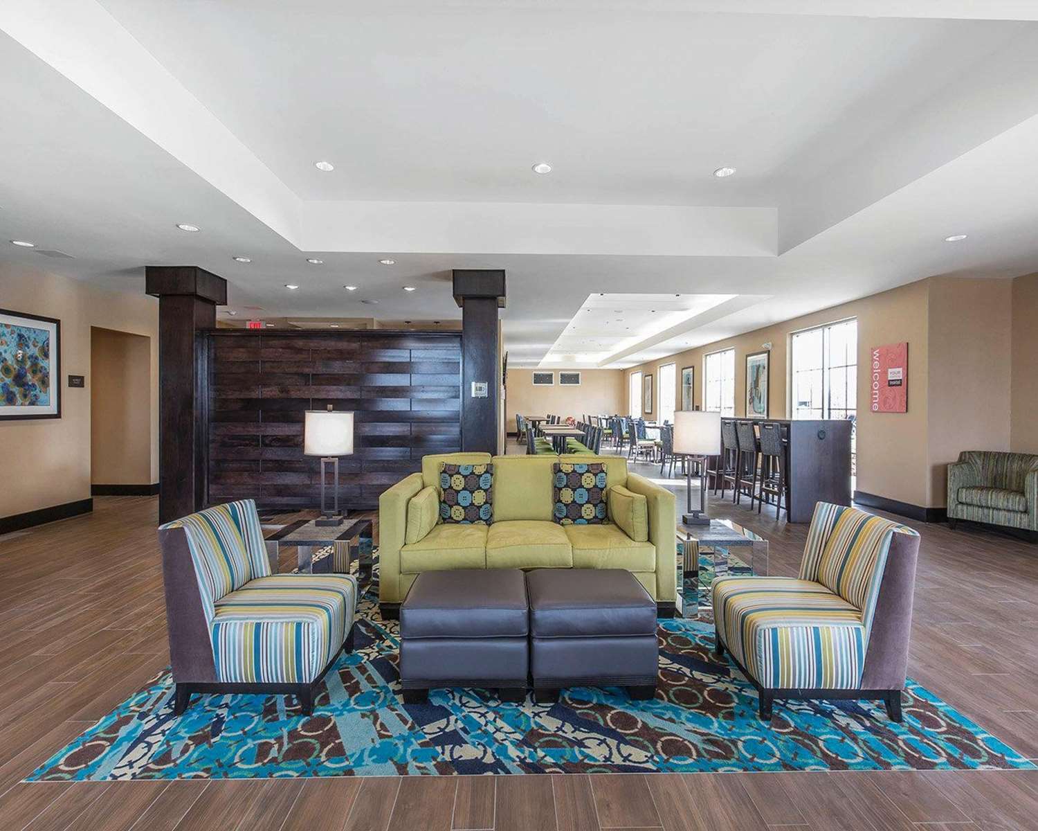 Comfort Inn & Suites Calgary Airport North 21/39