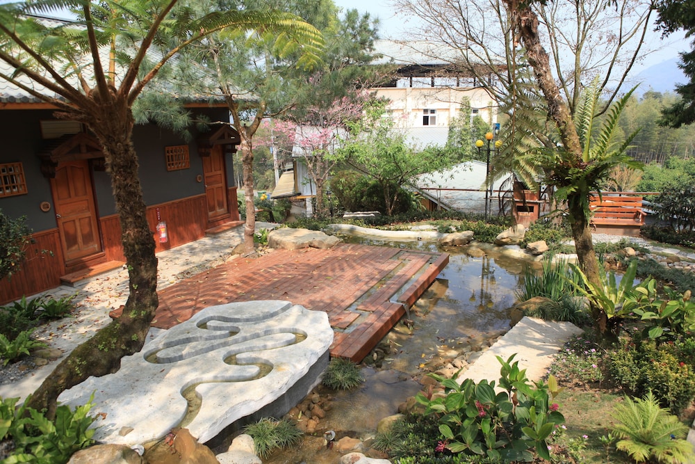 Ting Tau Garden Resort 26/50