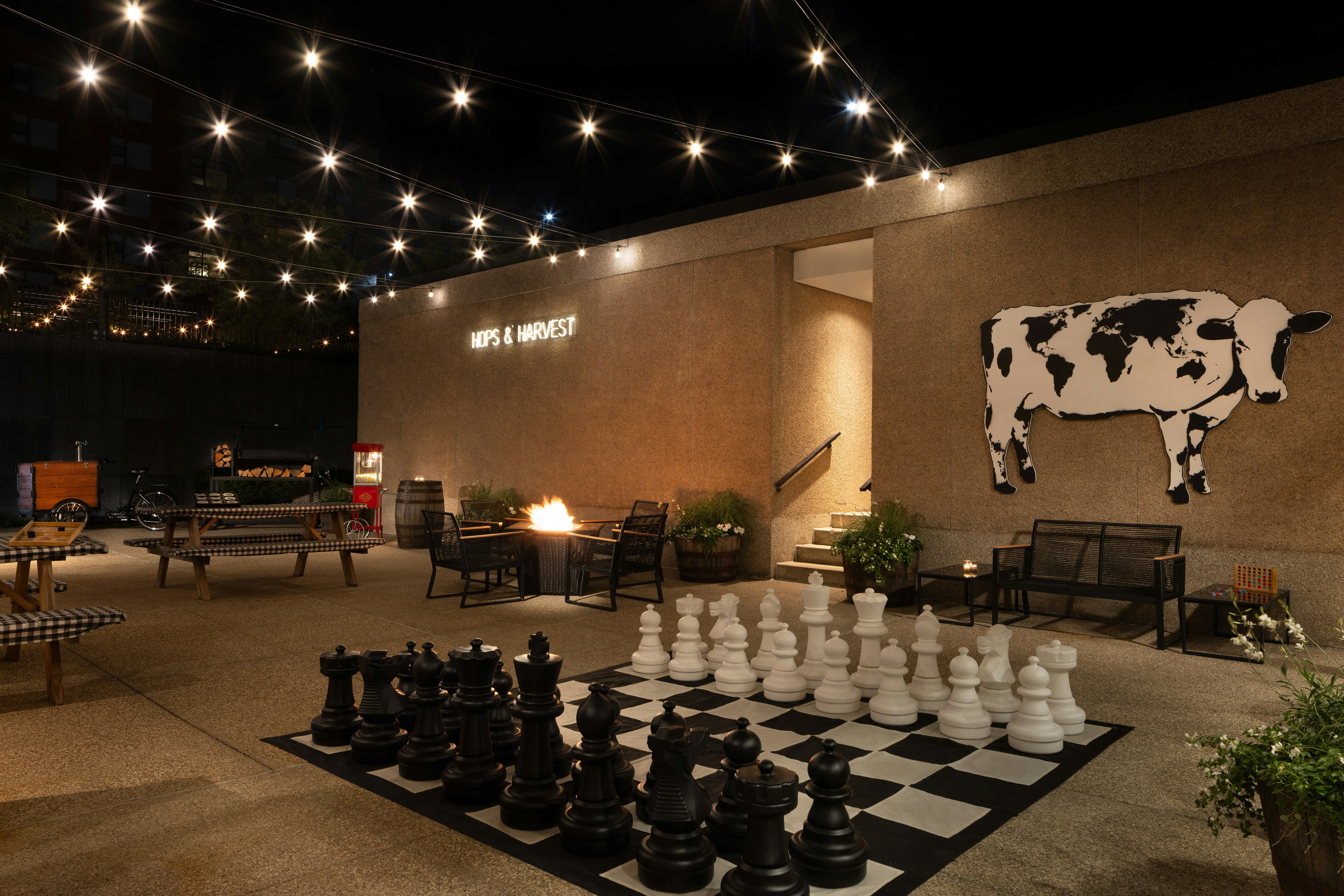 Hotel Champlain Burlington, Curio Collection by Hilton 44/77