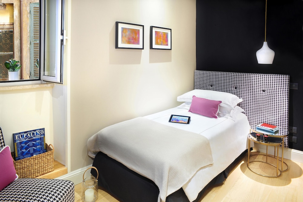 Nerva Boutique Hotel 14/72