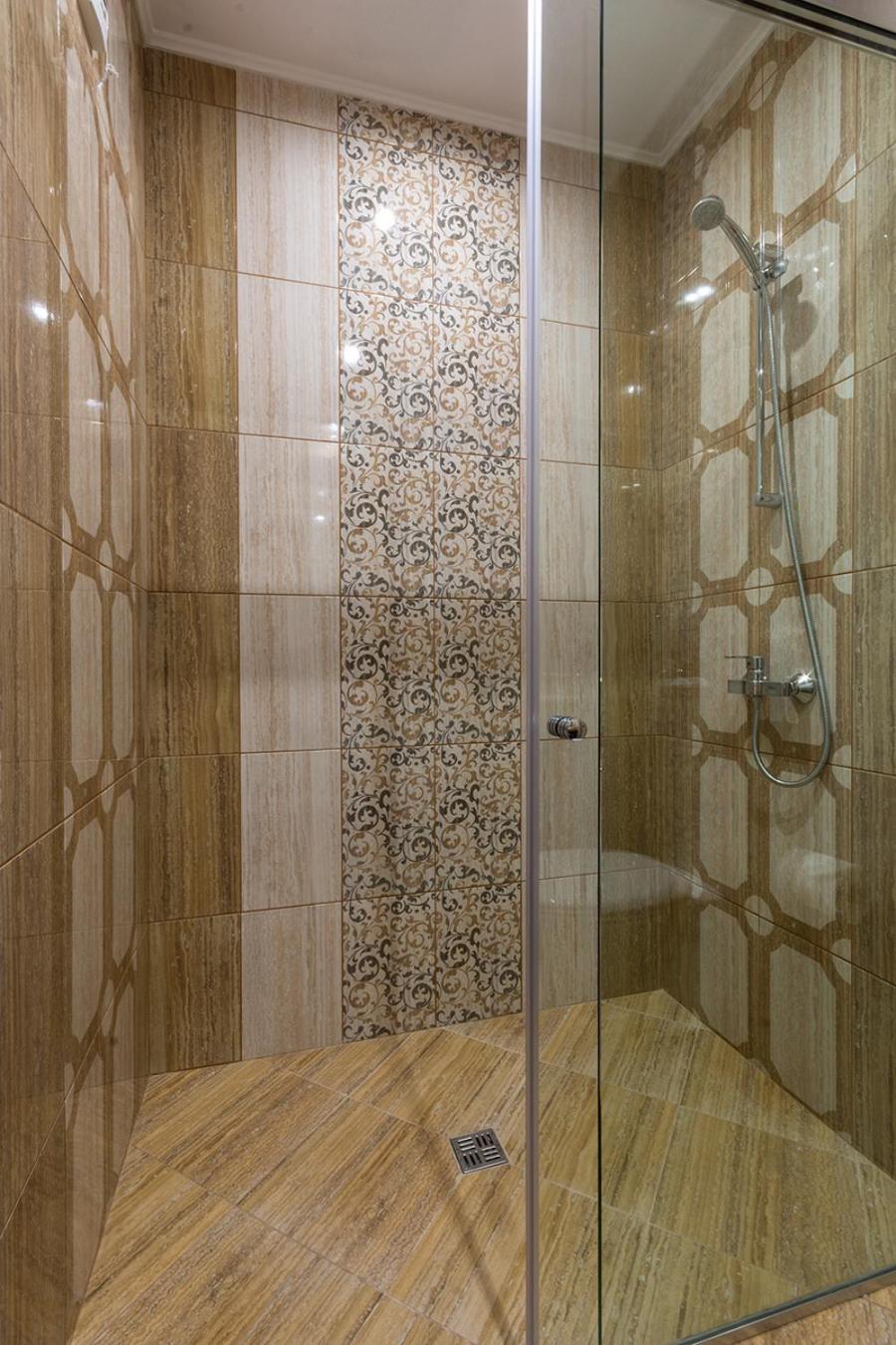 Siena Palace 39/65