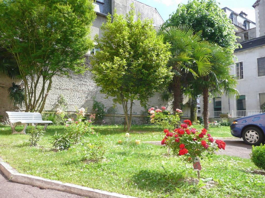 The Originals Boutique, Villa Montpensier, Pau (Inter-Hotel) 41/50