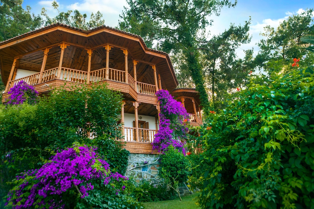 Club & Hotel Letoonia in FETHIYE
