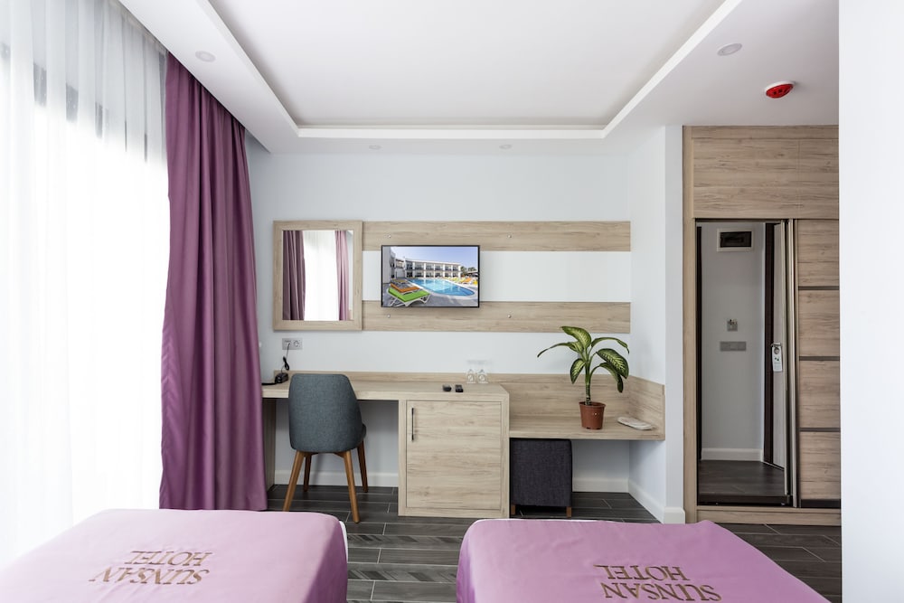 Sunsan Hotel 24/47