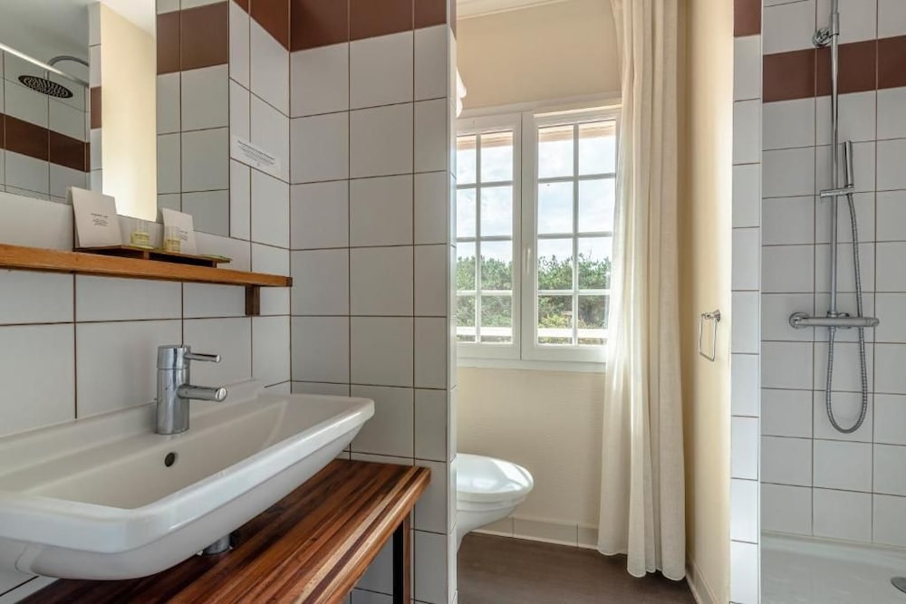 Logis Hotel le Grill de l'Ocean 51/51
