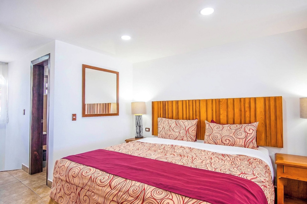 1 Bedroom, Villa, King Bed, Ocean Front, Sofa