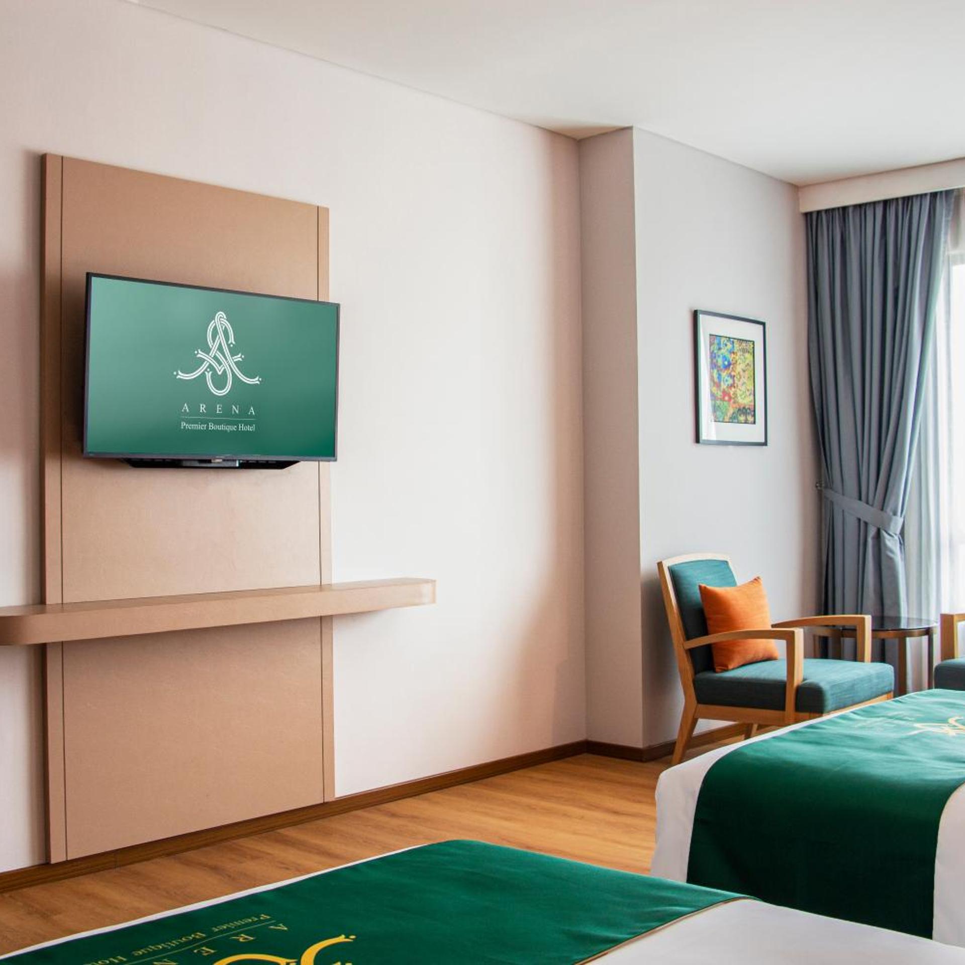 Arena Premier Hotel 29/31