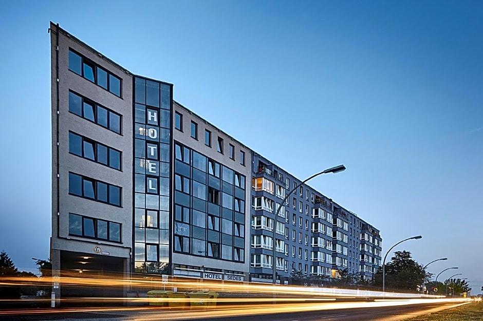 SEDES HOTEL in BERLIN