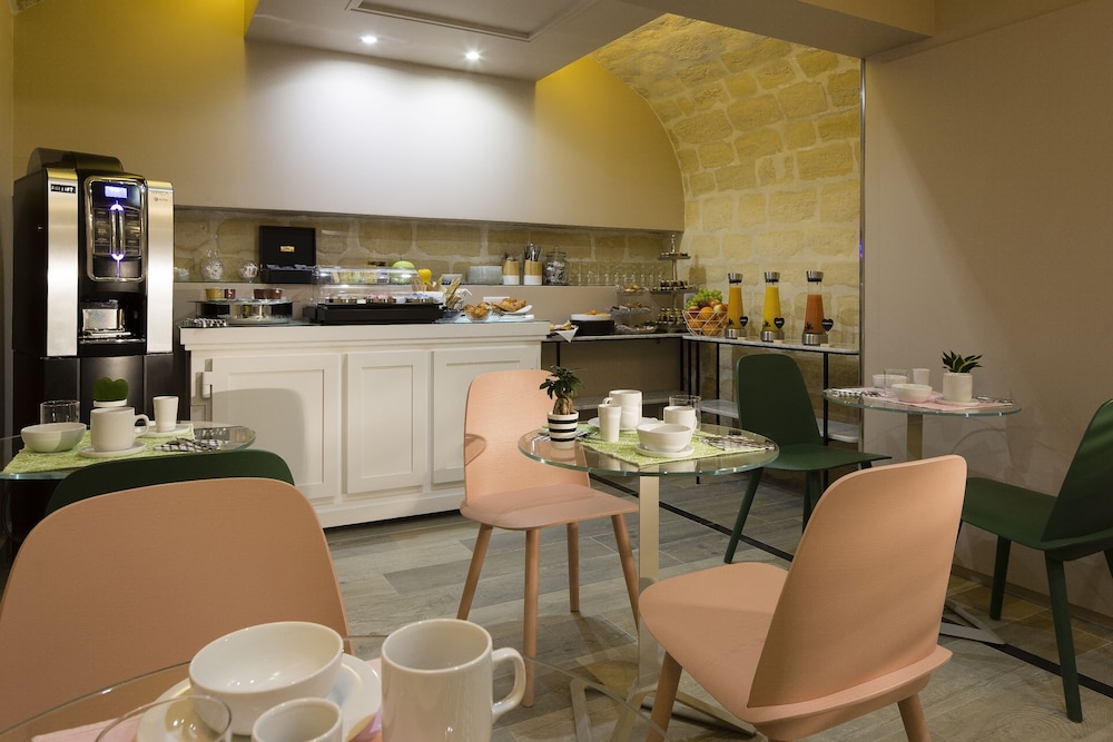 Hotel Duette Paris 40/47