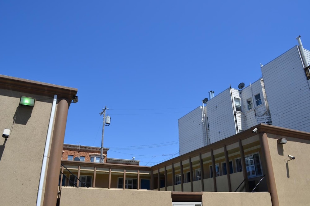 Alpha Inn And Suites (Ex.Knights Inn San Francisco/On Lombard Street) 11/37