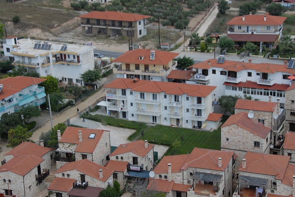 Pavloudis Apartments 4/50