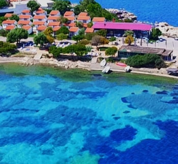 Maya Bistro Hotel Beach 5/70