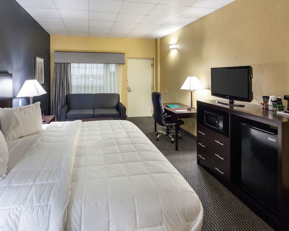 Quality Inn Montpelier 12/54