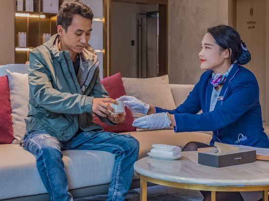Lavande Hotel (Beijing Guomao) 14/21
