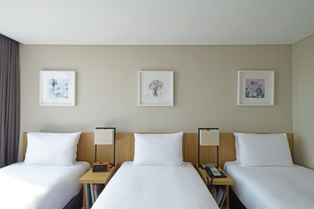 Harbor Park Hotel 22/51