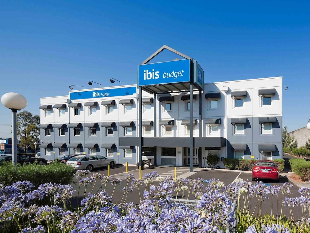 Ibis Budget Dandenong 2/65