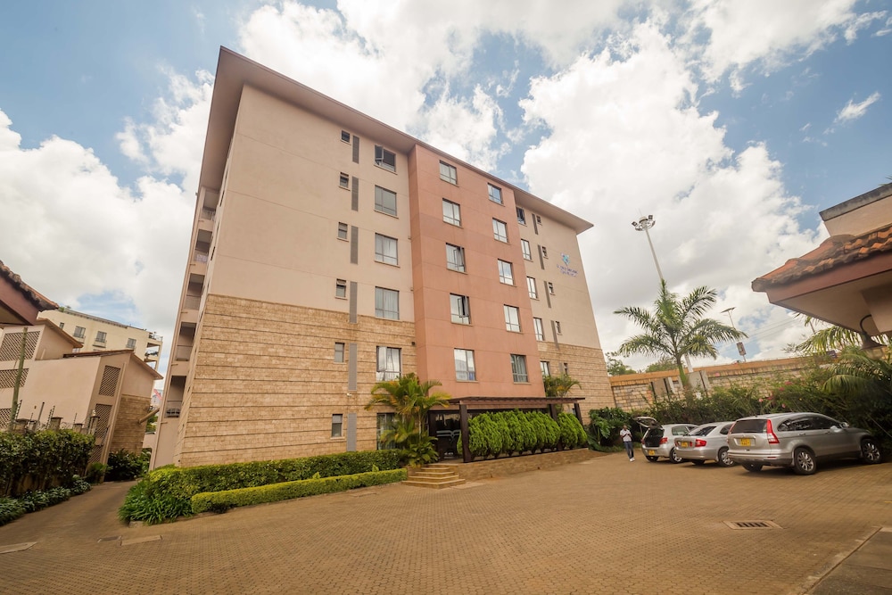 Taarifa Suites 4/50