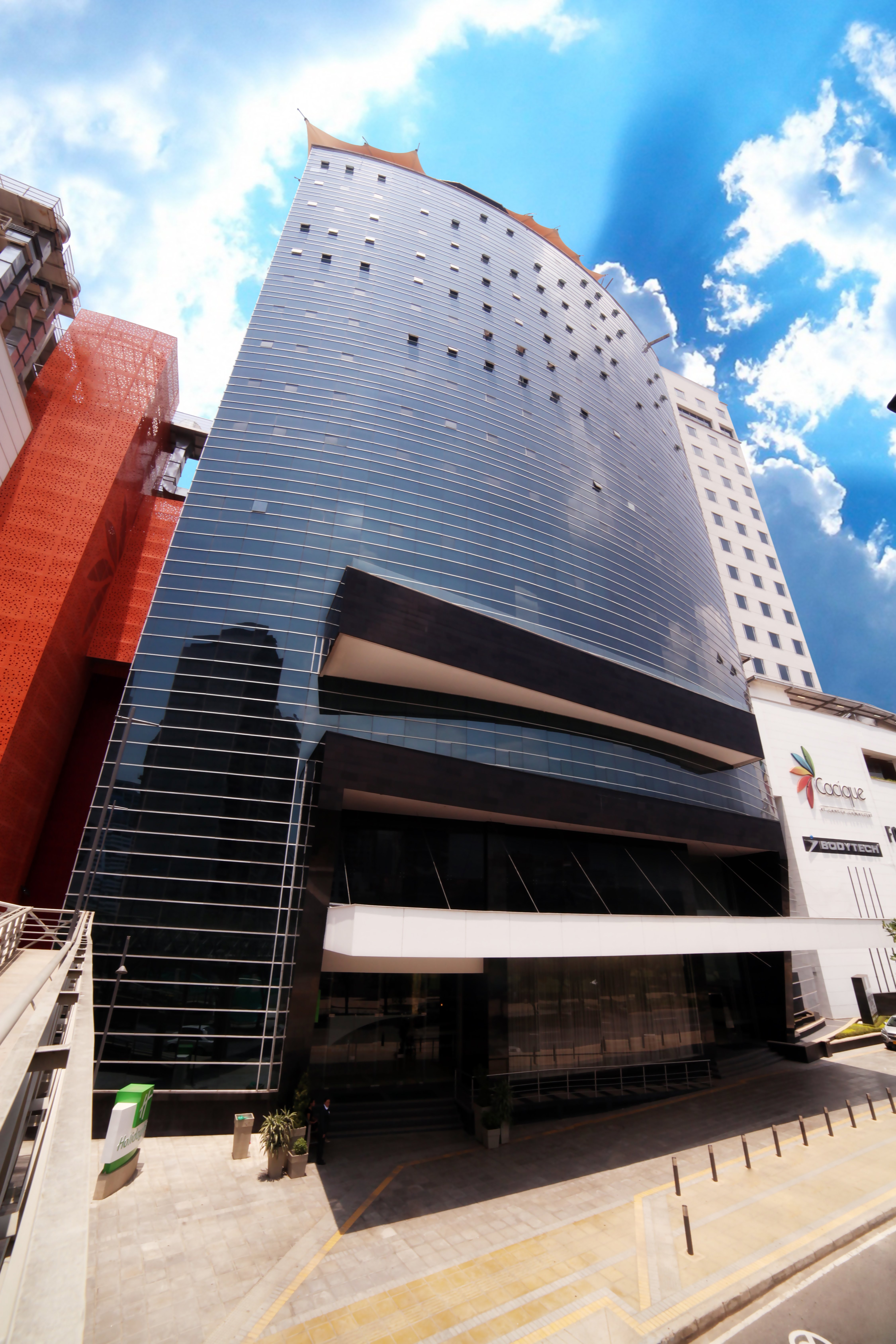 Holiday Inn Bucaramanga Cacique 5/74