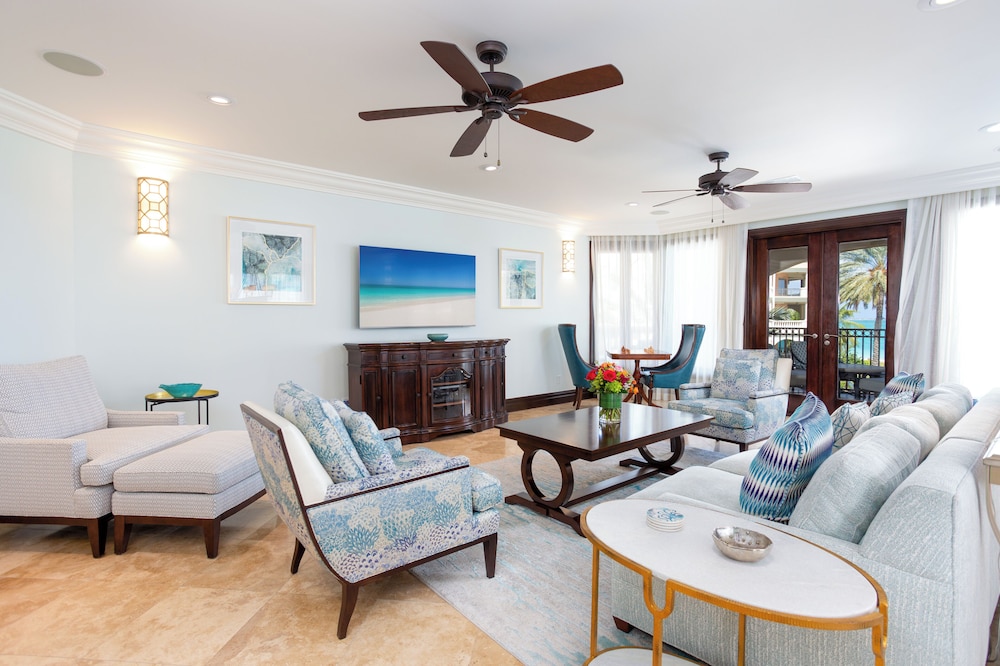 Somerset On Grace Bay 53/76
