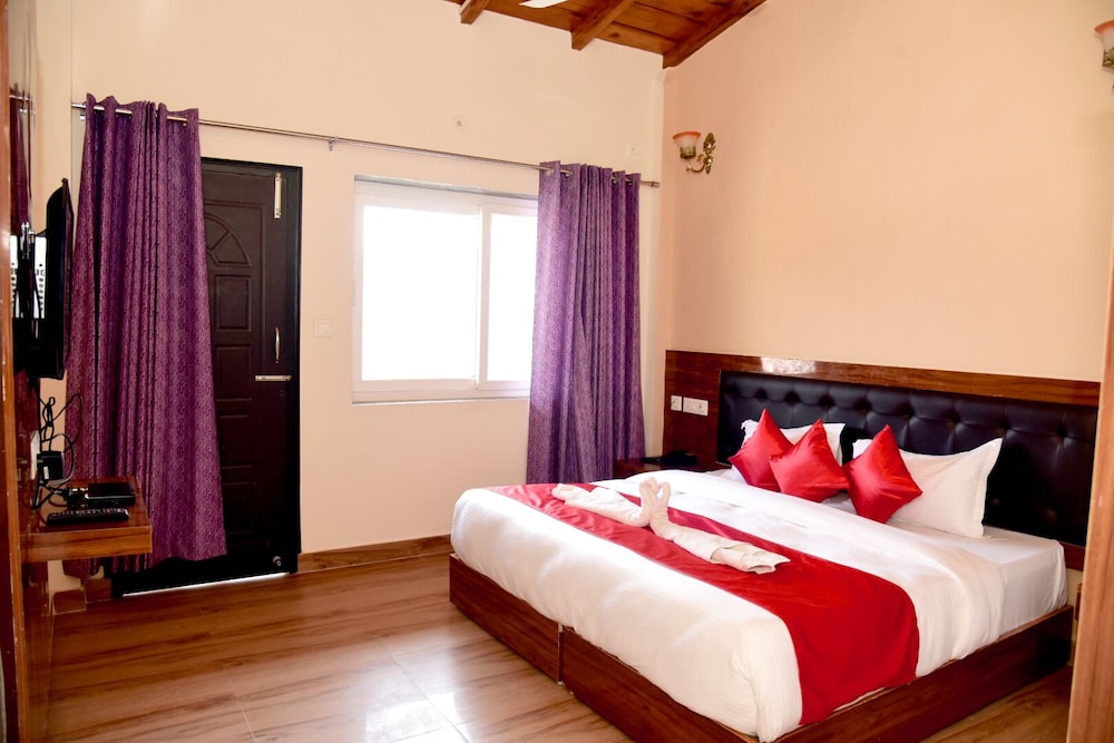 Damyanti Residency Hotel 23/50