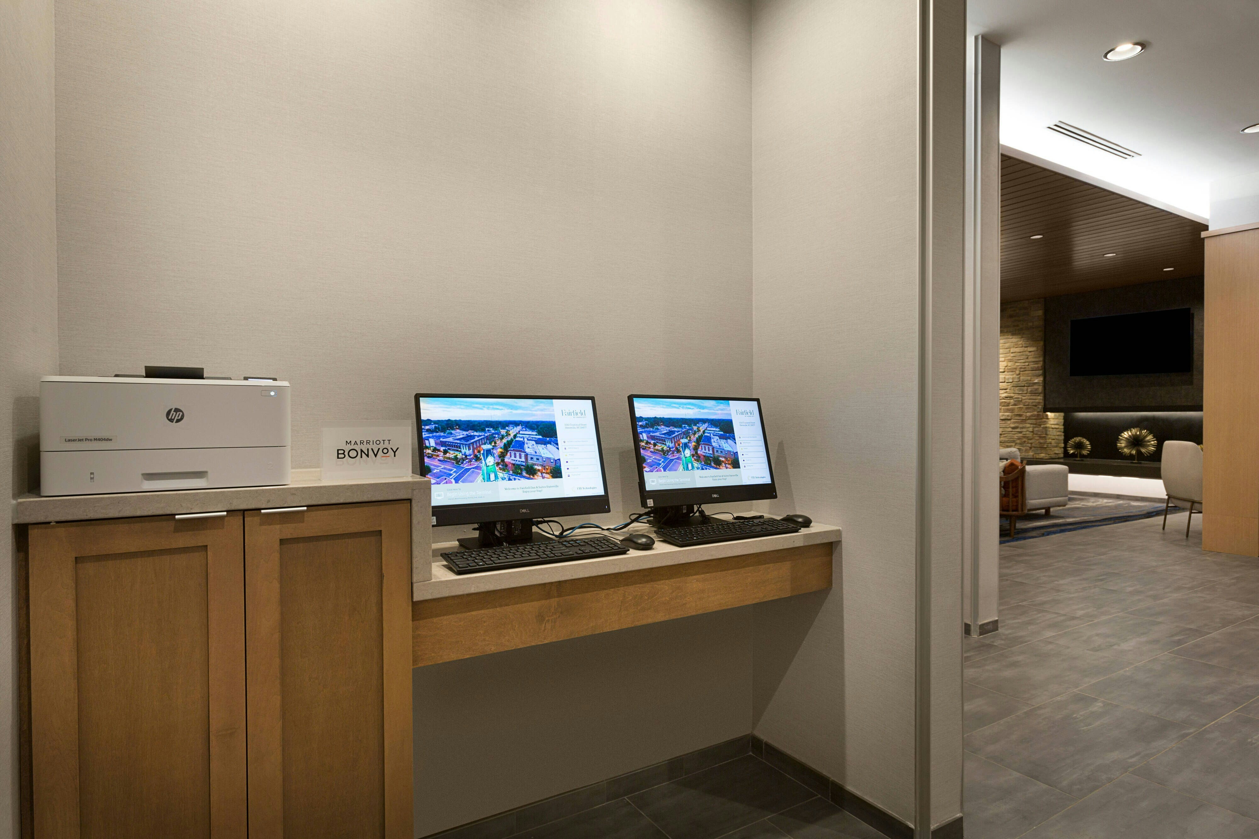 Fairfield Inn & Suites by Marriott Statesville 13/19