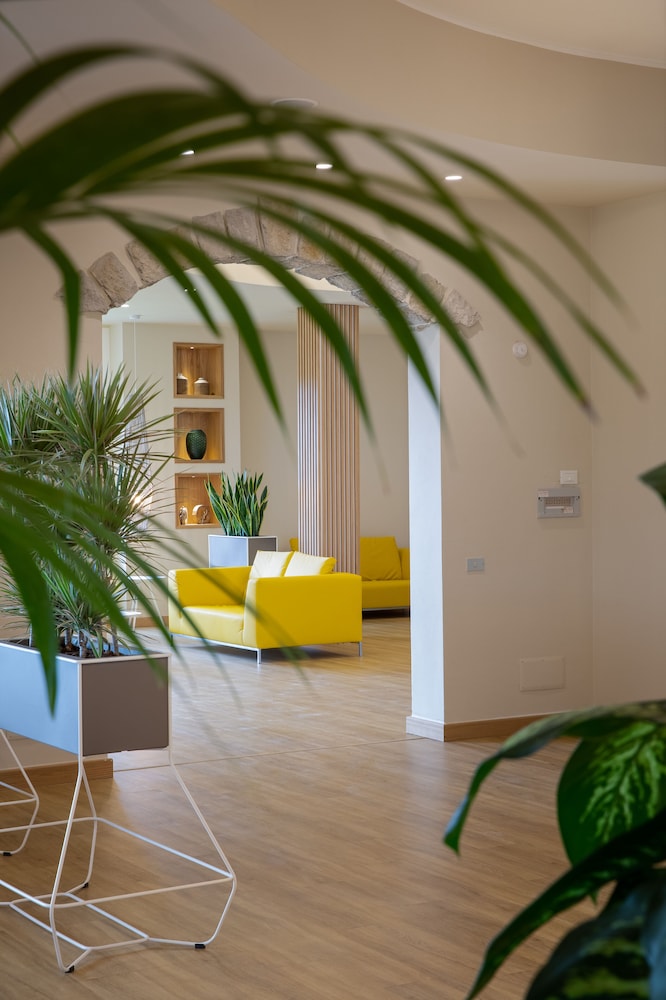 Lu Hotel Porto Pino 6/48